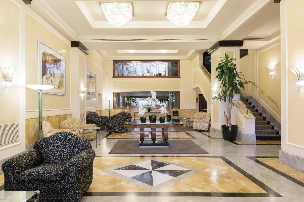 Lobby, Doria Grand Hotel, Milan