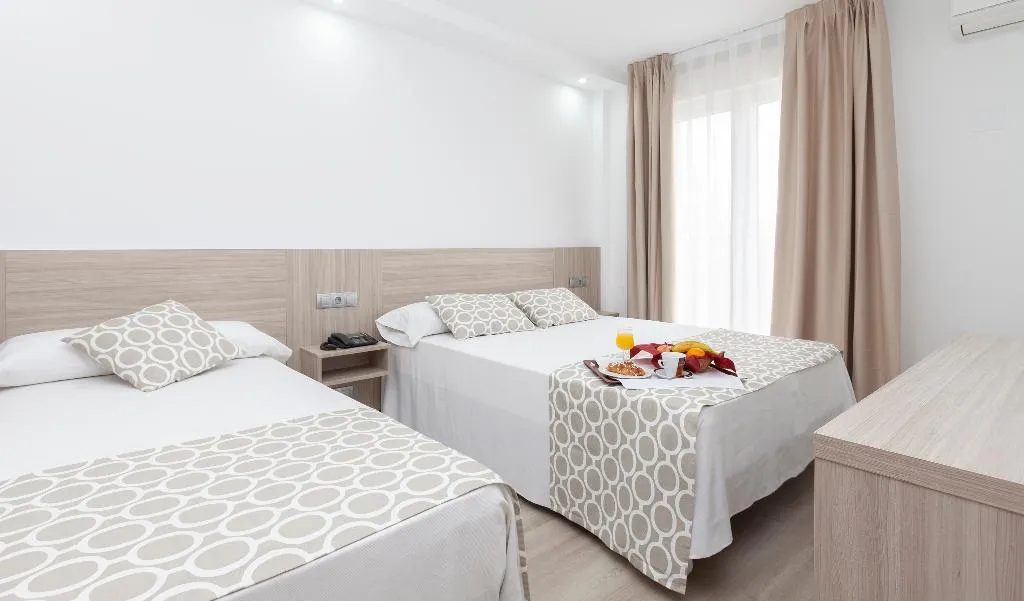 DOUBLE STANDARD Room, Olympia Ronda II, Valencia