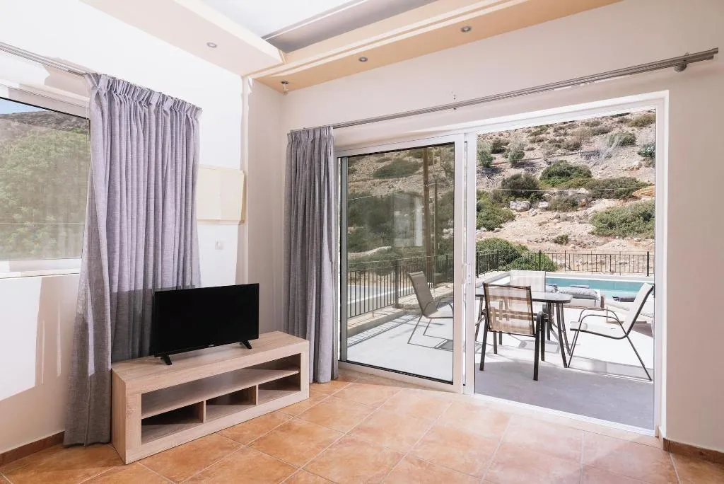 Room, Matala Bay in Style Apartments, Crete