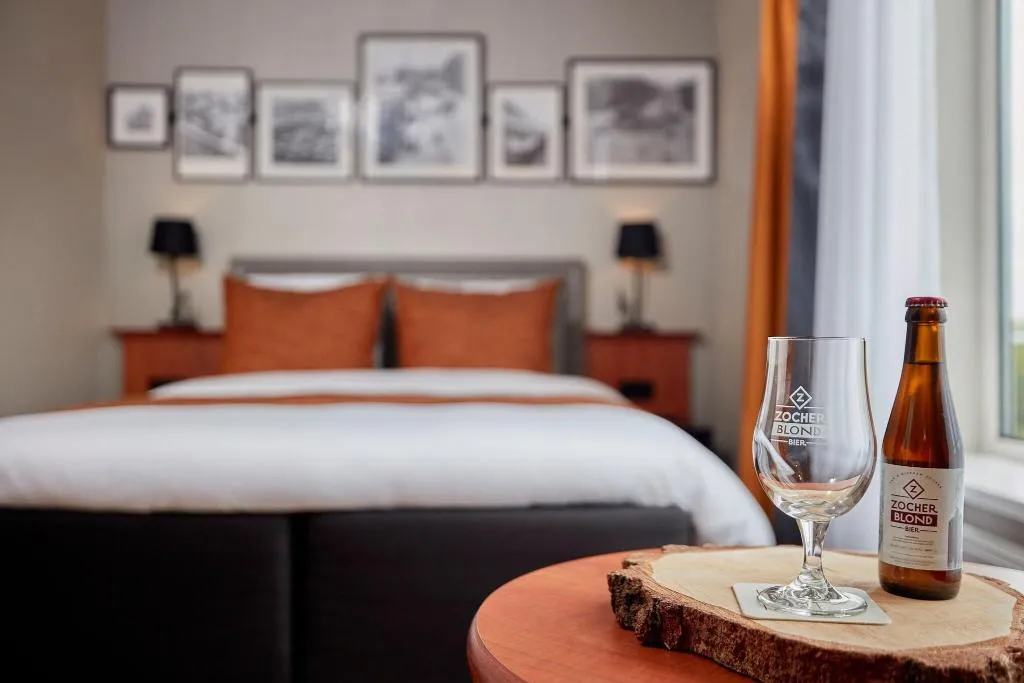 TWIN DELUXE WITH BALCONY Room, Carlton Square, Amsterdam