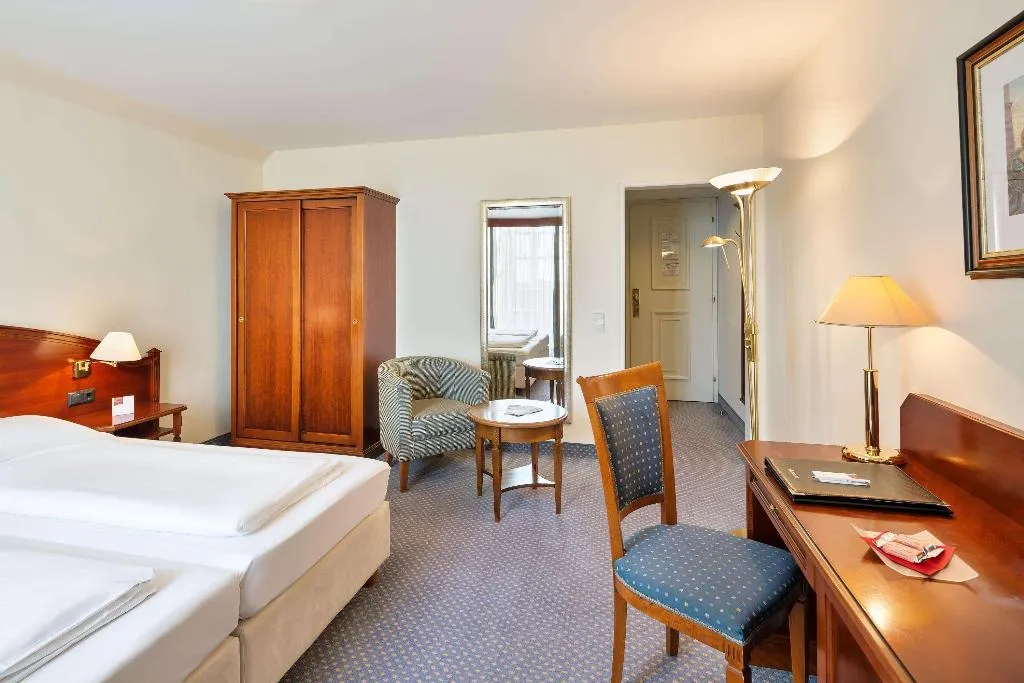 DOUBLE SINGLE USE CLASSIC Room, Austria Trend Hotel Schloss Wilhelminenberg, Vienna
