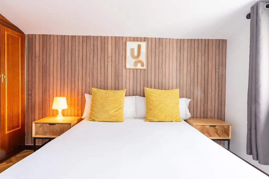 APARTMENT CAPACITY 5 Room, Smartr Chueca, Madrid