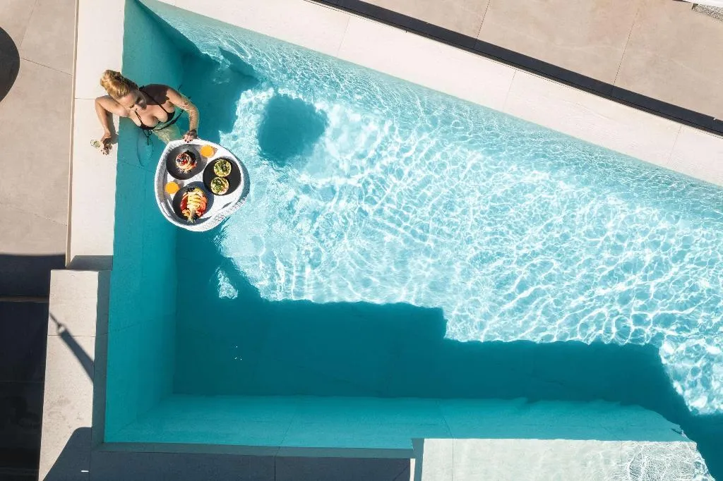 Pool, Athina Luxury Suites, Santorini