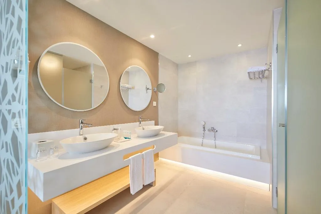 SUITE CAPACITY 2 Room, Bahia Principe Explore Fantasia All Inclusive, Tenerife