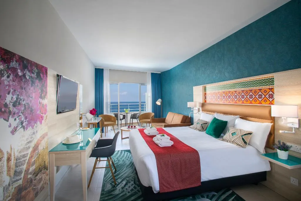 JUNIOR SUITE SEA VIEW Room, Leonardo Cypria Bay, Cyprus
