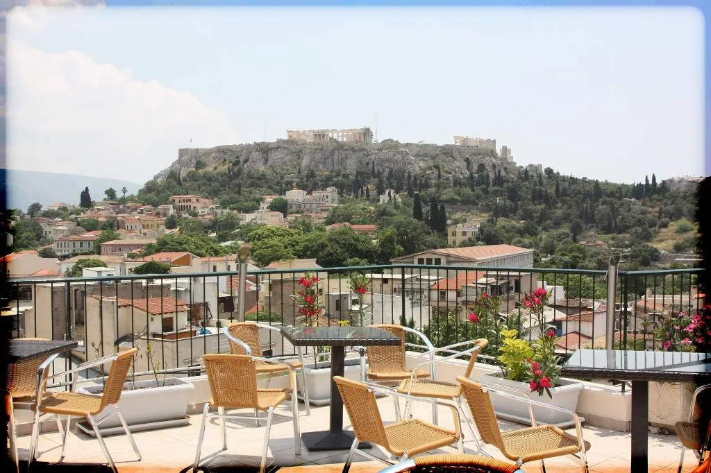 General view, Pella Inn Hostel, Athens