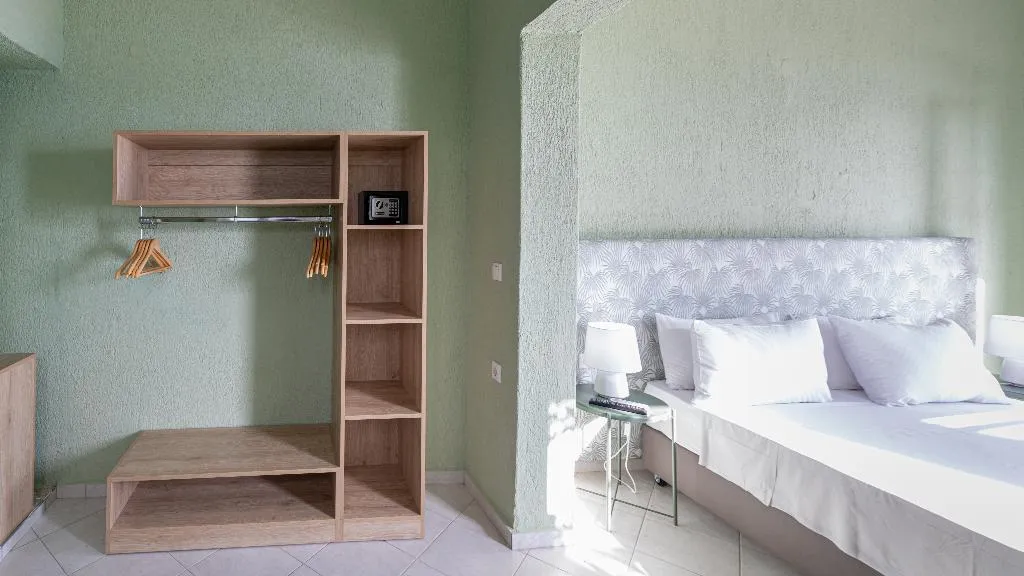 SUITE SEA VIEW CAPACITY 3 Room, Triton Authentic Cretan Hotel, Crete