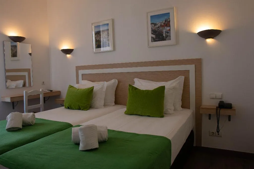 TWIN SUPERIOR Room, Albufeira Beach Hotel, Algarve