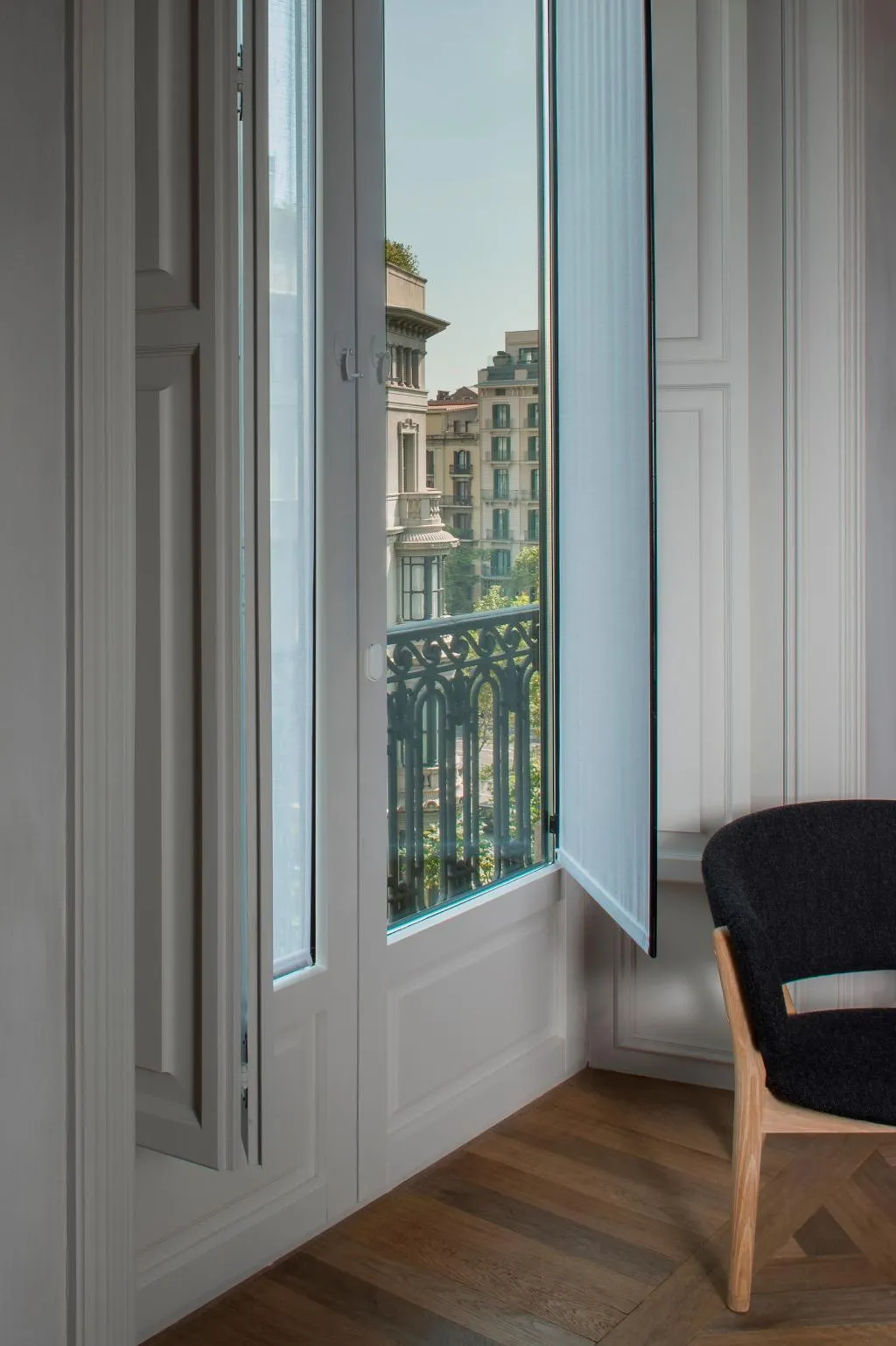 SUITE STANDARD Room, Alma Barcelona, Barcelona