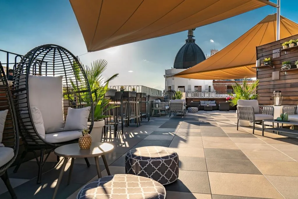 Terrace, Vincci Via 66, Madrid