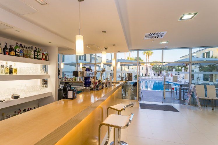 Cales de Ponent Apartamentos, Menorca
