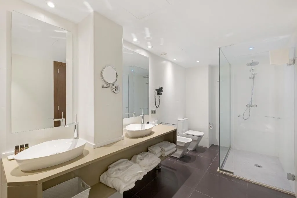 SUITE CAPACITY 3 Room, Palladium, Majorca