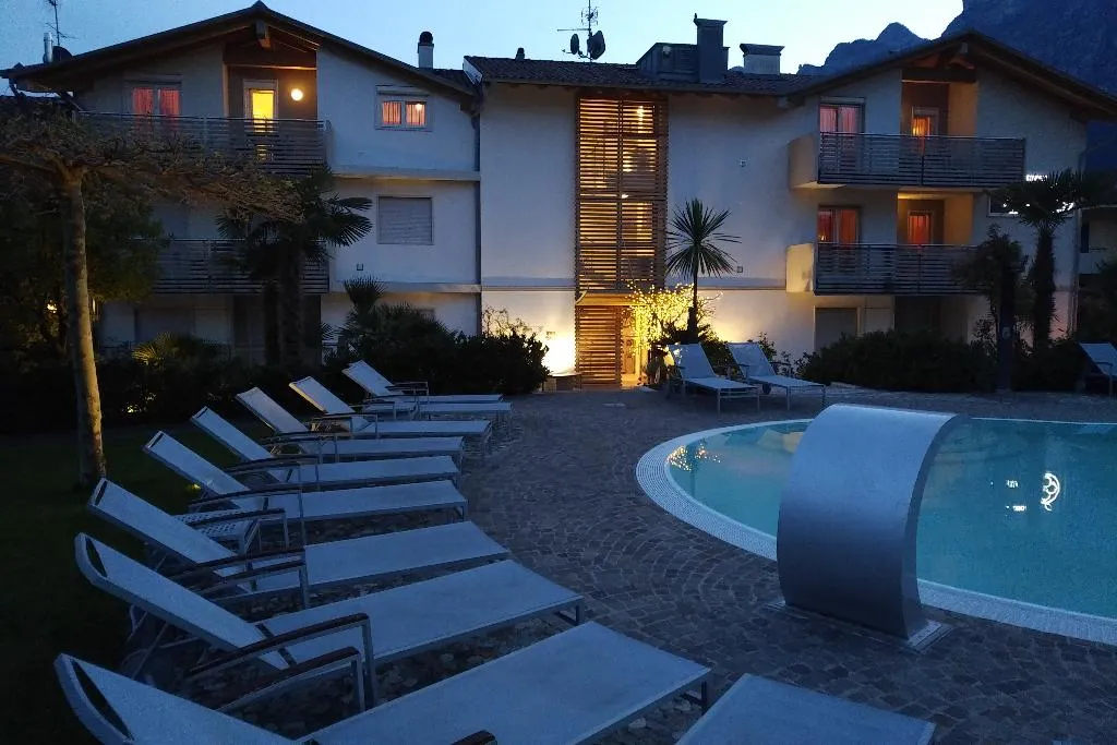 General view, 4 Limoni Apartment Resort, Milan