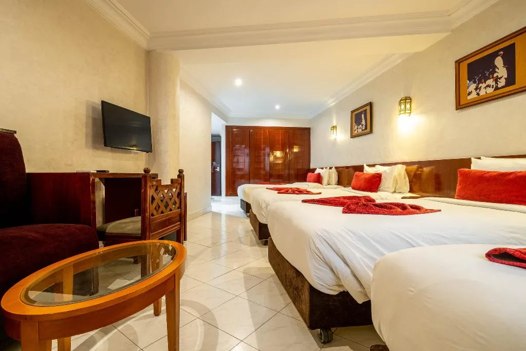 QUADRUPLE DELUXE Room, Hotel Casablanca City Center, Casablanca