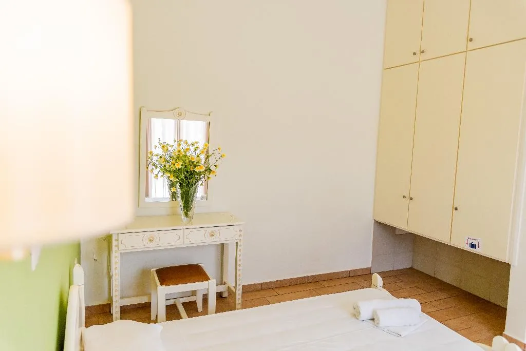 STUDIO PROMO Room, Almyra Apartments, Crete