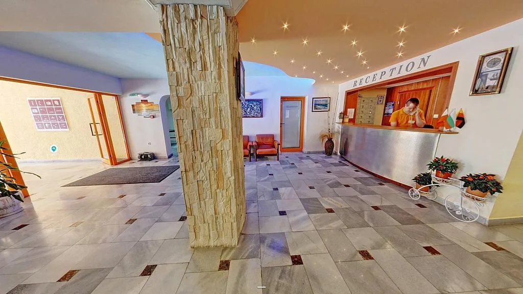 Lobby, Exotica, Varna