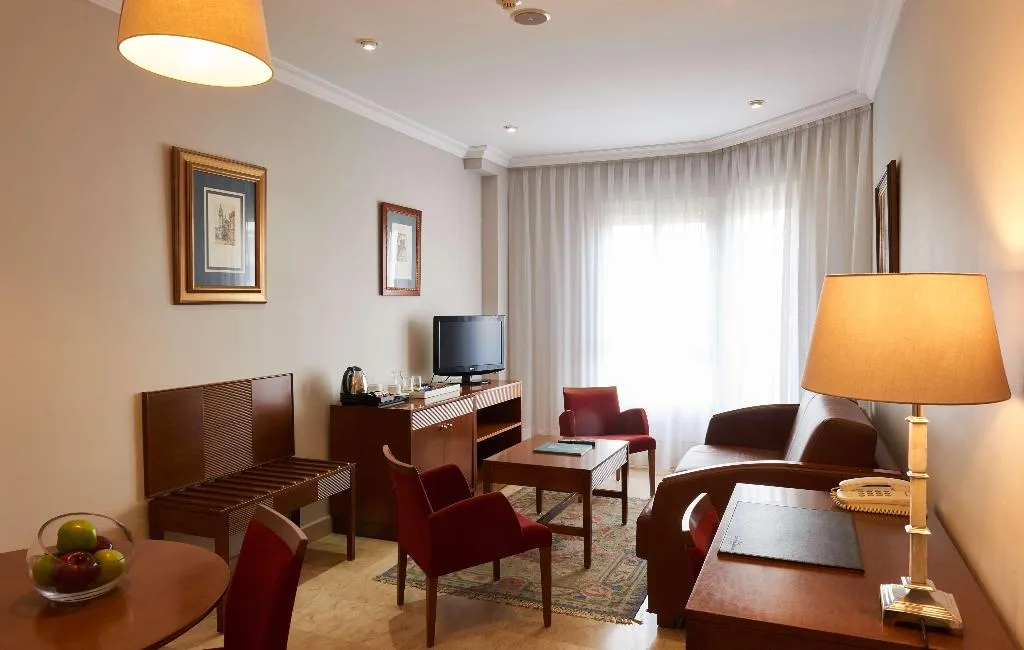 Room, Suites Barrio de Salamanca, Madrid