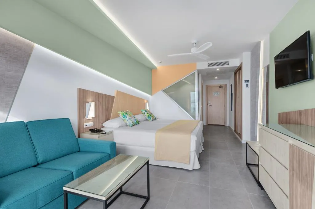 Double or Twin WITH BALCONY Room, Hotel Riu Playa Park - 0'0 All Inclusive, Majorca