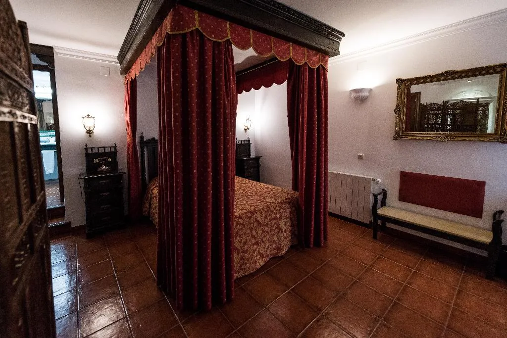 JUNIOR SUITE STANDARD Room, Soho Boutique Palacio San Gabriel  Ronda, Costa Del Sol