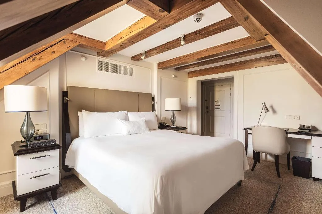 Room, Waldorf Astoria Amsterdam, Amsterdam