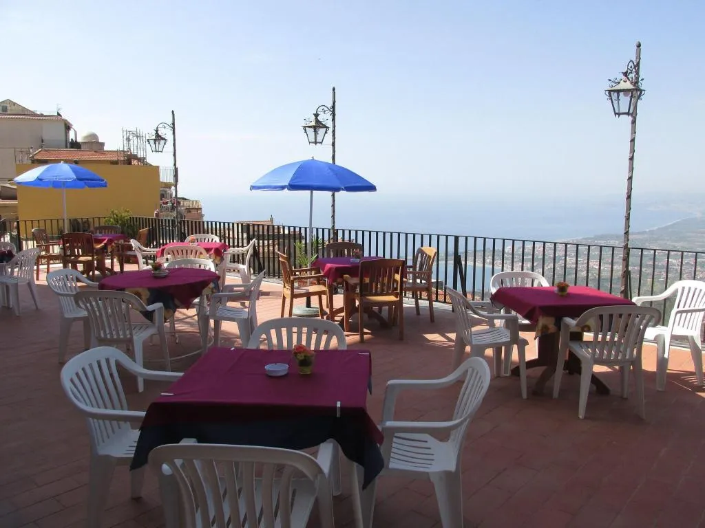 Terrace, Panorama di Sicilia, Taormina