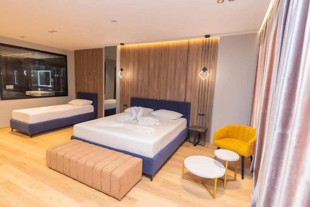Room, Esbjerg Hotel, Kavaje