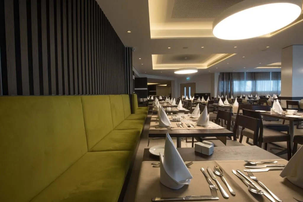 Restaurant, Evalena Beach Hotel, Cyprus