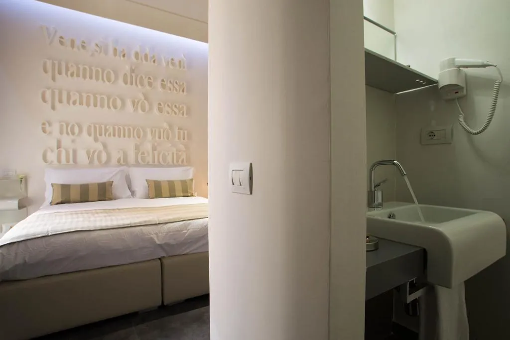 Double or Twin SUPERIOR Room, Santa Brigida, Naples