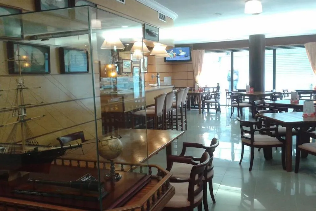 Restaurant, Hostal Vila del Mar, Costa Brava