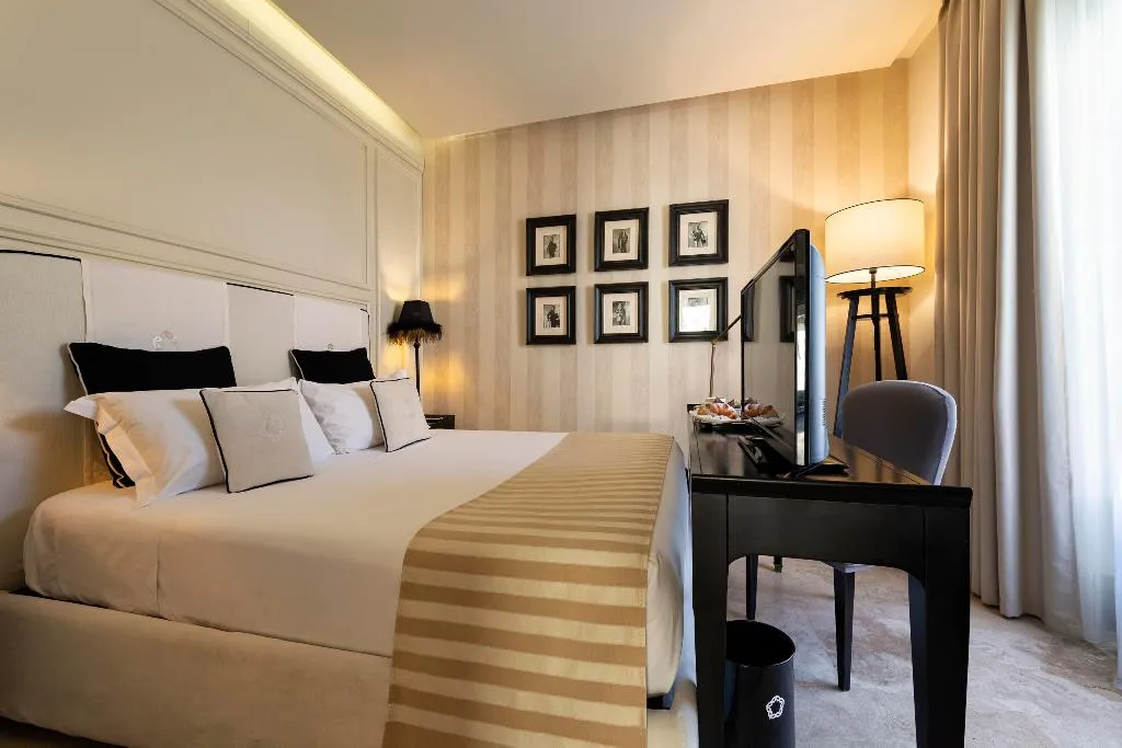 DOUBLE CLASSIC Room, Profumo Maison Colosseo, Rome