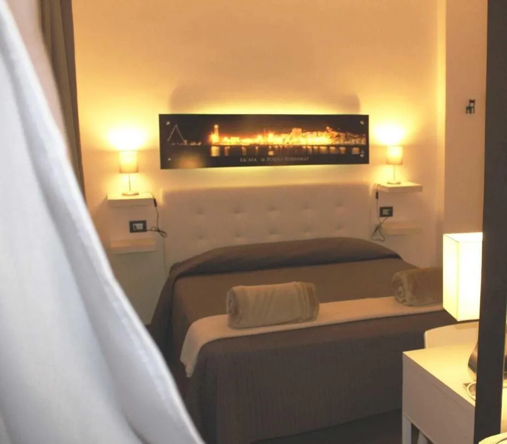 Room, NicaDomus B&B, Catania