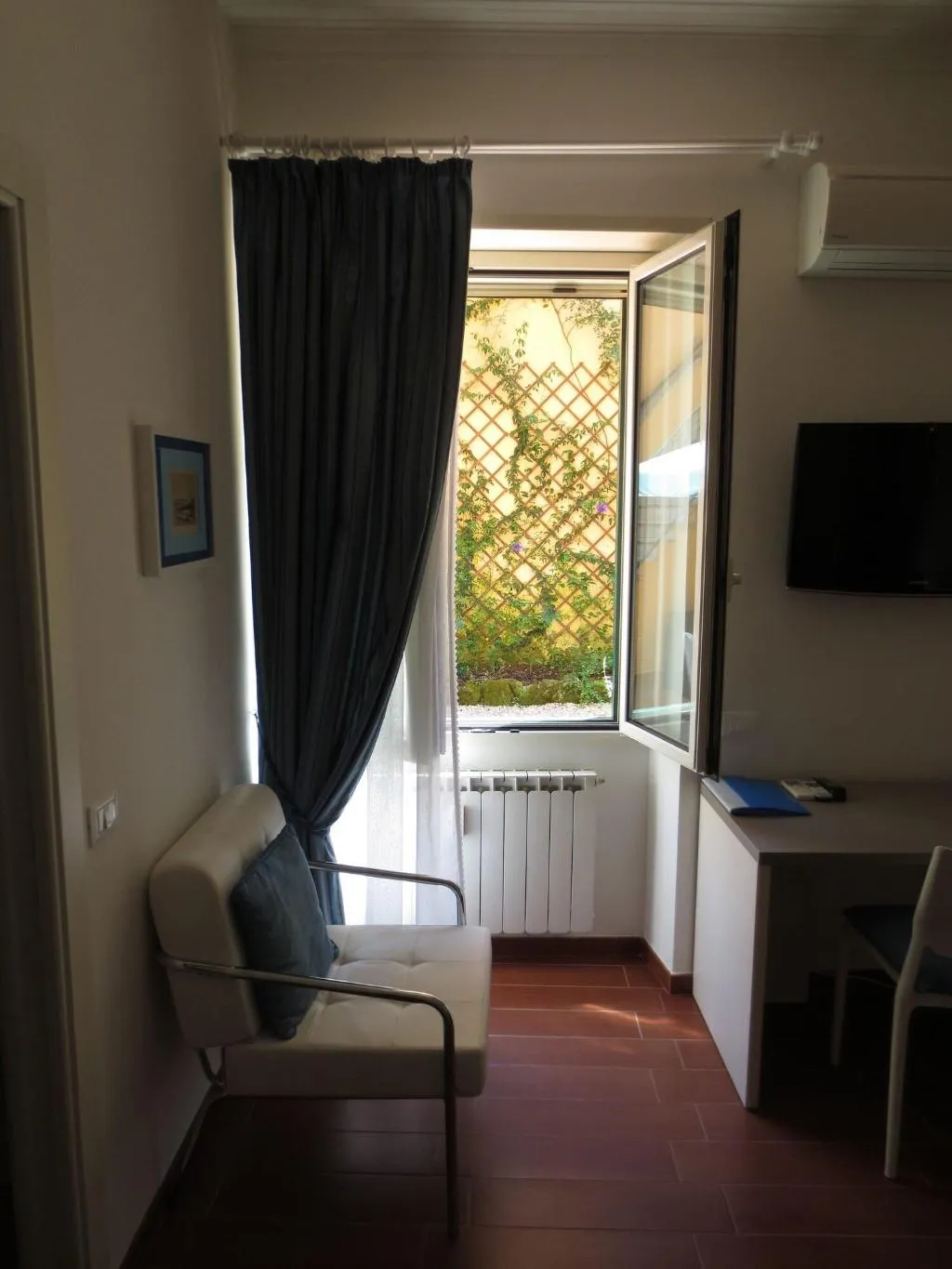 Room, B B Five Roma, Rome