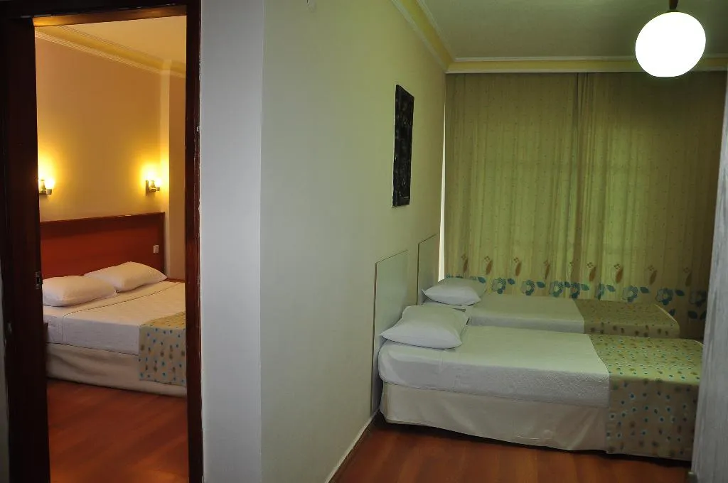 Room, Cinar Family Suite Hotel, Antalya
