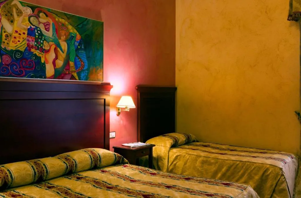 TRIPLE STANDARD Room, Hotel Joli, Palermo