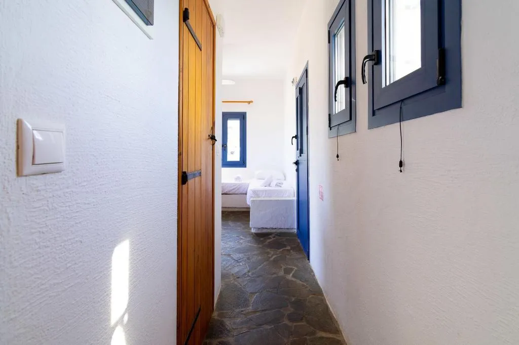 Room, Okirroi Villas and Apts, Crete