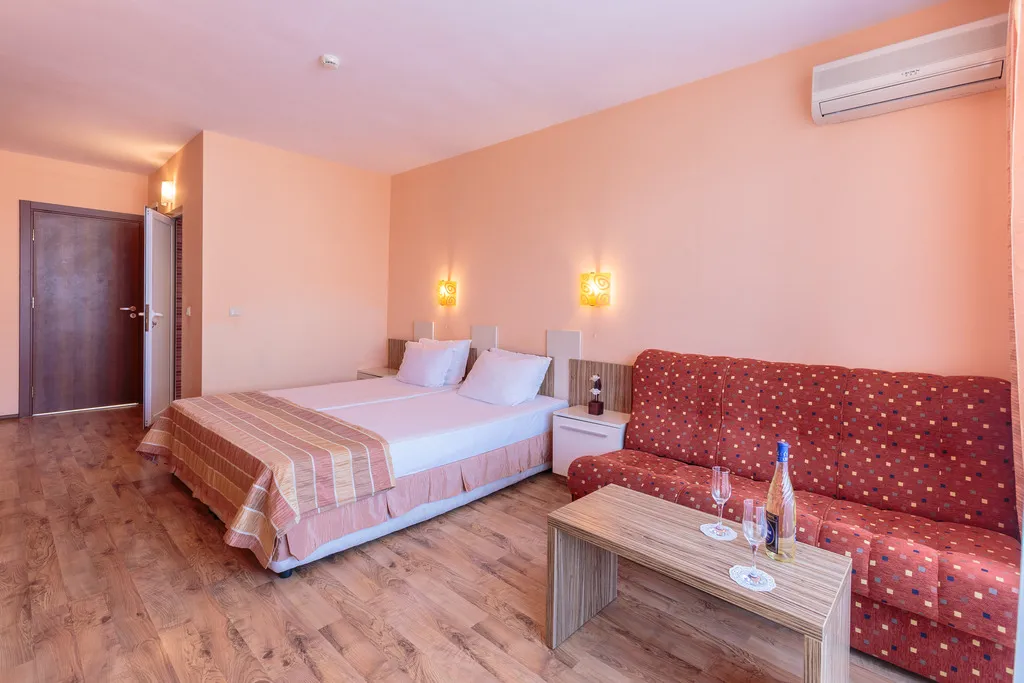 DOUBLE STANDARD Room, Apolis, Bourgas