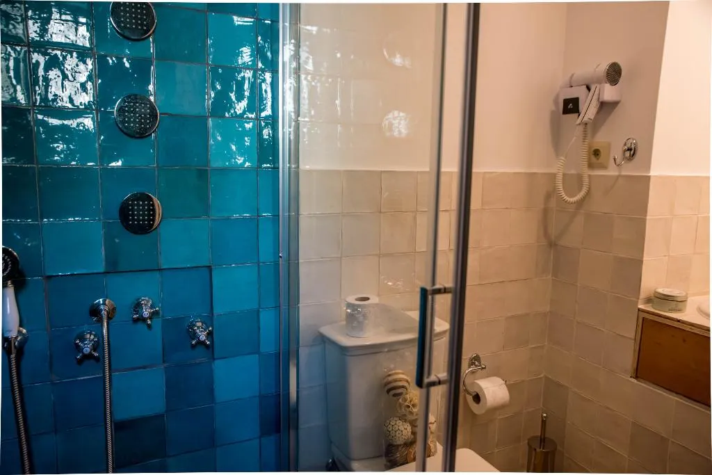 SUITE TWO BEDROOMS Room, Kyria Boutique House, Athens