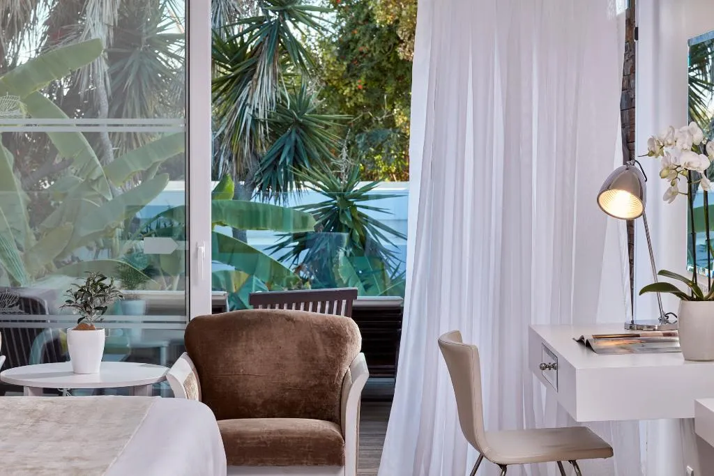 BUNGALOW STANDARD Room, Grecian Bay, Cyprus