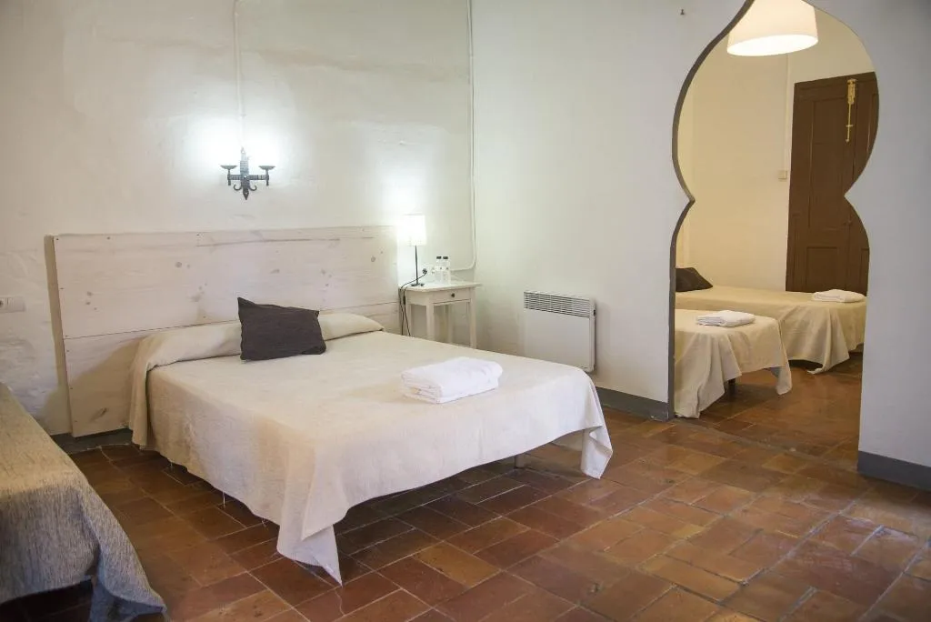 Room, Hostal L'Estrella, Costa Brava