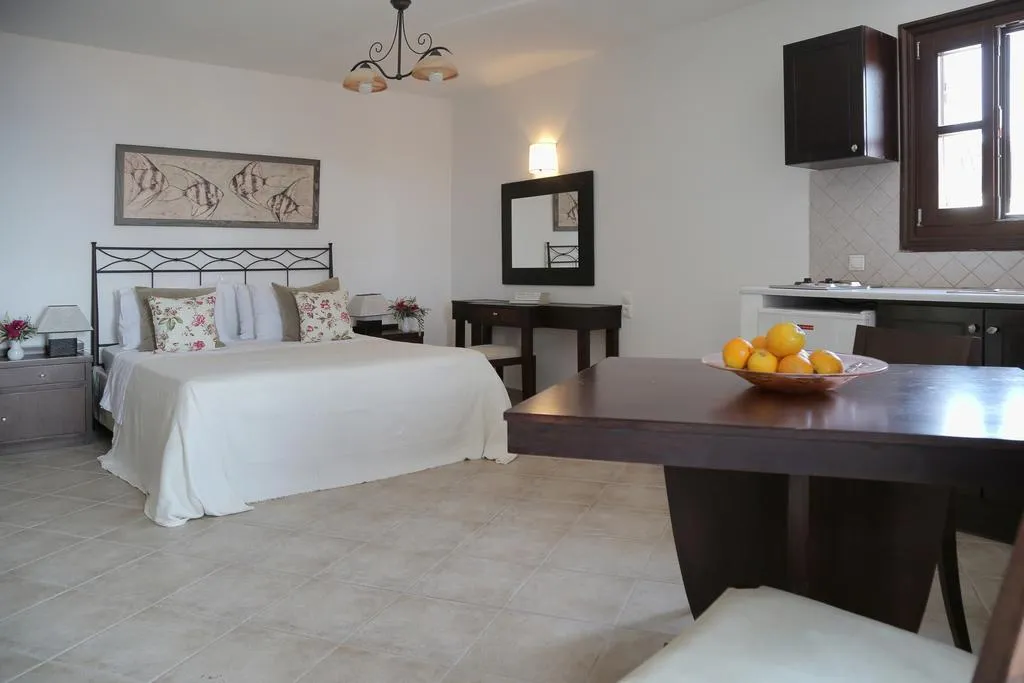 STUDIO SIDE SEA VIEW Room, Yalis, Skiathos