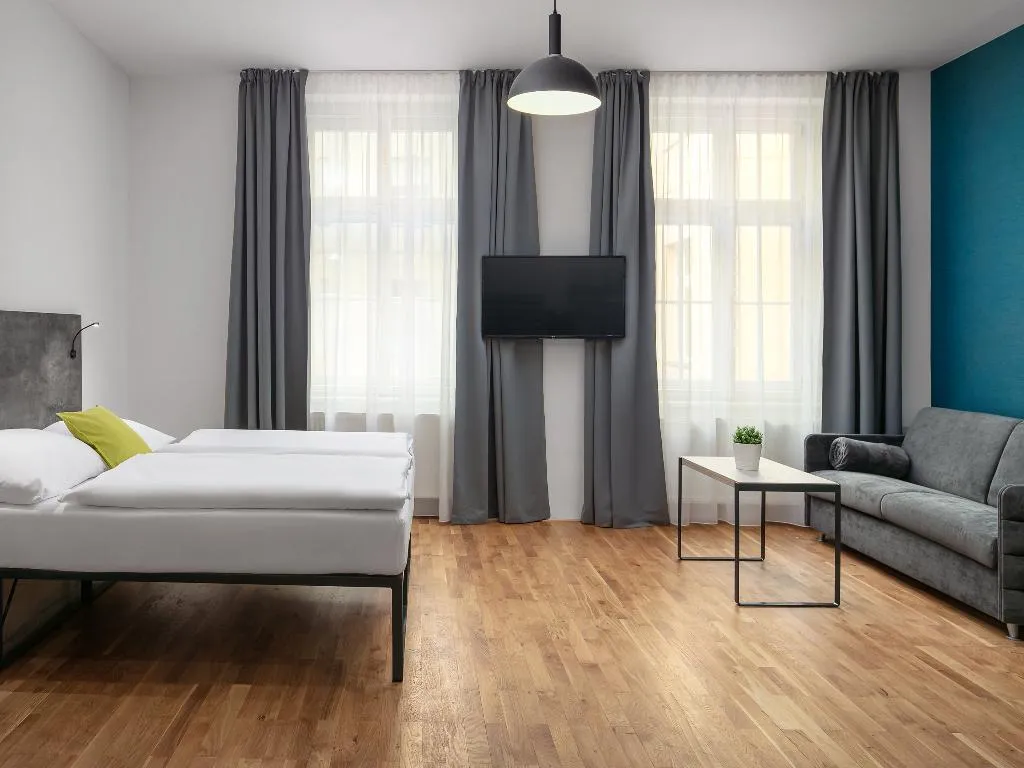 STUDIO STANDARD Room, EA ApartHotel Melantrich, Prague