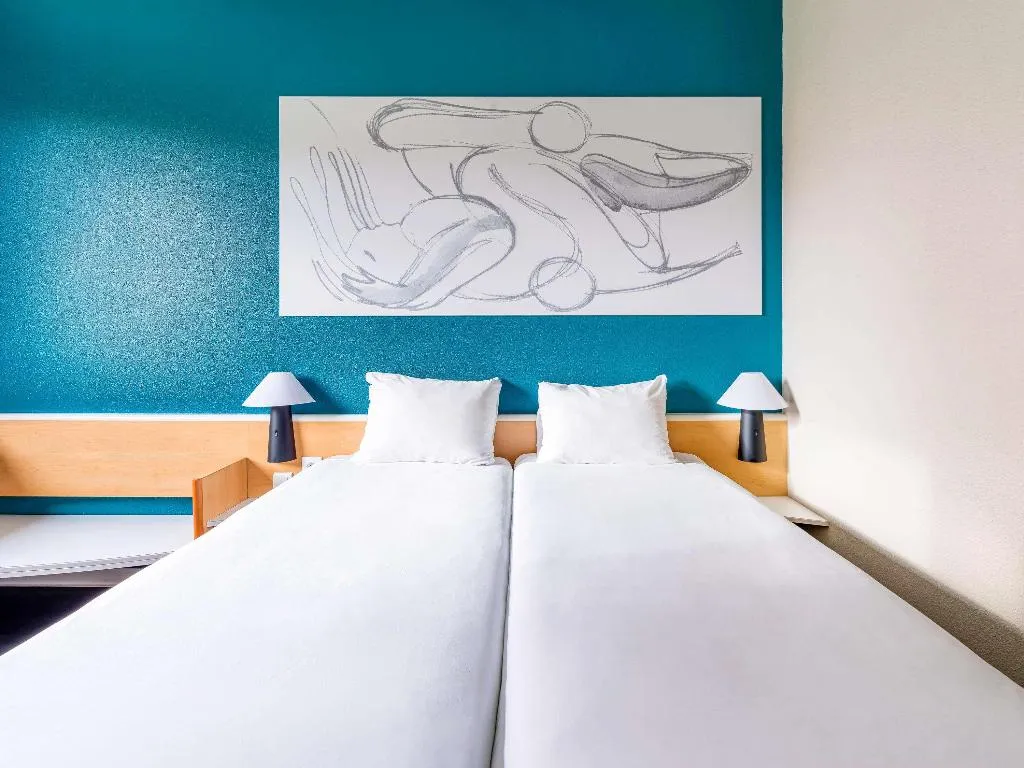 TWIN STANDARD Room, Ibis Madrid Getafe, Madrid
