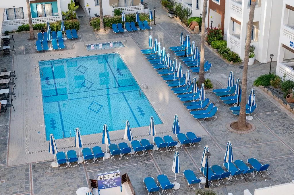 Pool, Kefalos Damon Hotel Apts, Cyprus