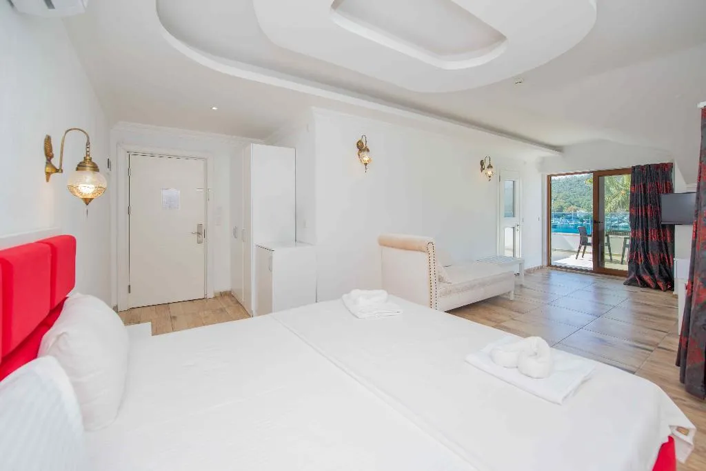 DOUBLE DELUXE OCEAN VIEW ONE BEDROOM Room, Cennet Life Hotel, Dalaman