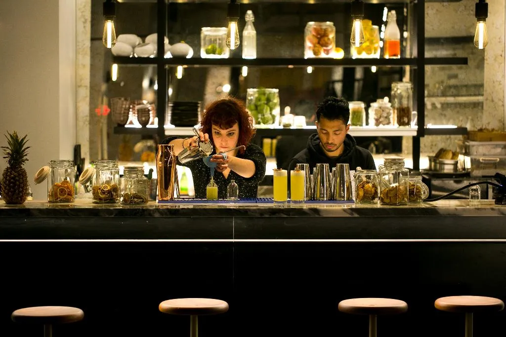 Bar, 1908 Lisboa Hotel, Lisbon