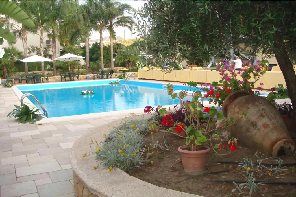 Sports and Entertainment, Hotel delle Palme, Taormina