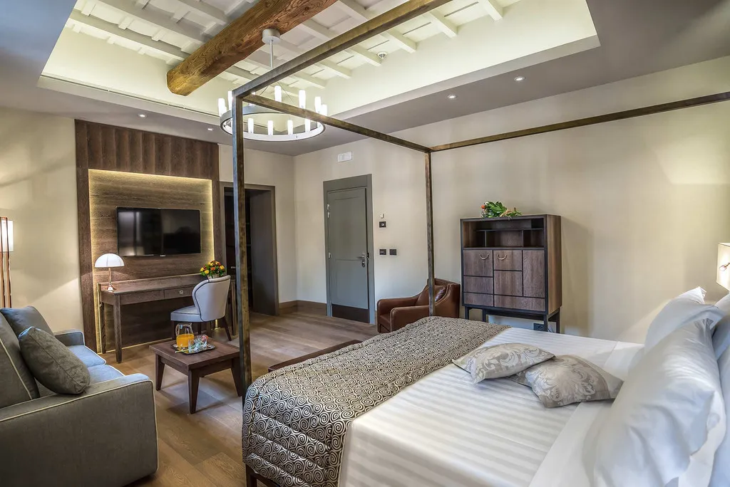 JUNIOR SUITE CLASSIC Room, Martis Palace Hotel, Rome