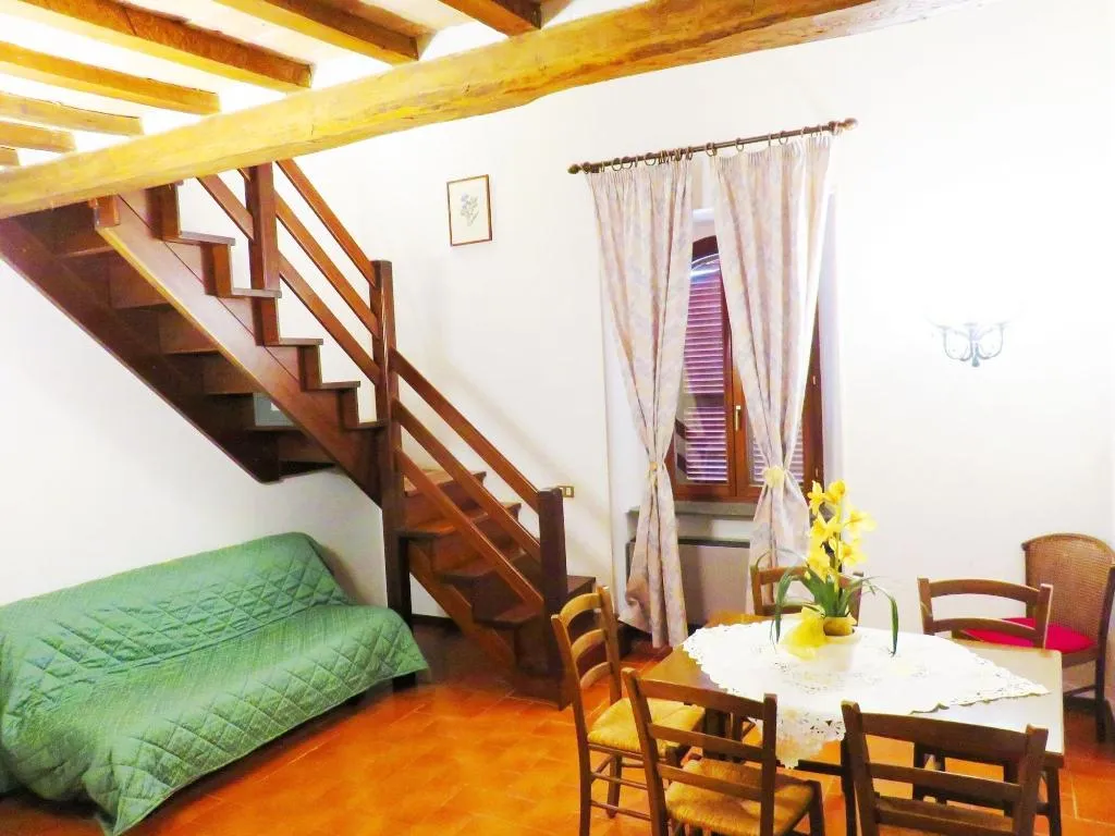 Room, Castello Cortevecchio, Umbria