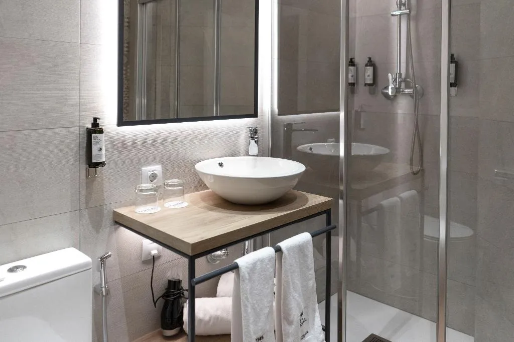 QUADRUPLE STANDARD Room, Petit Palace Ruzafa, Valencia