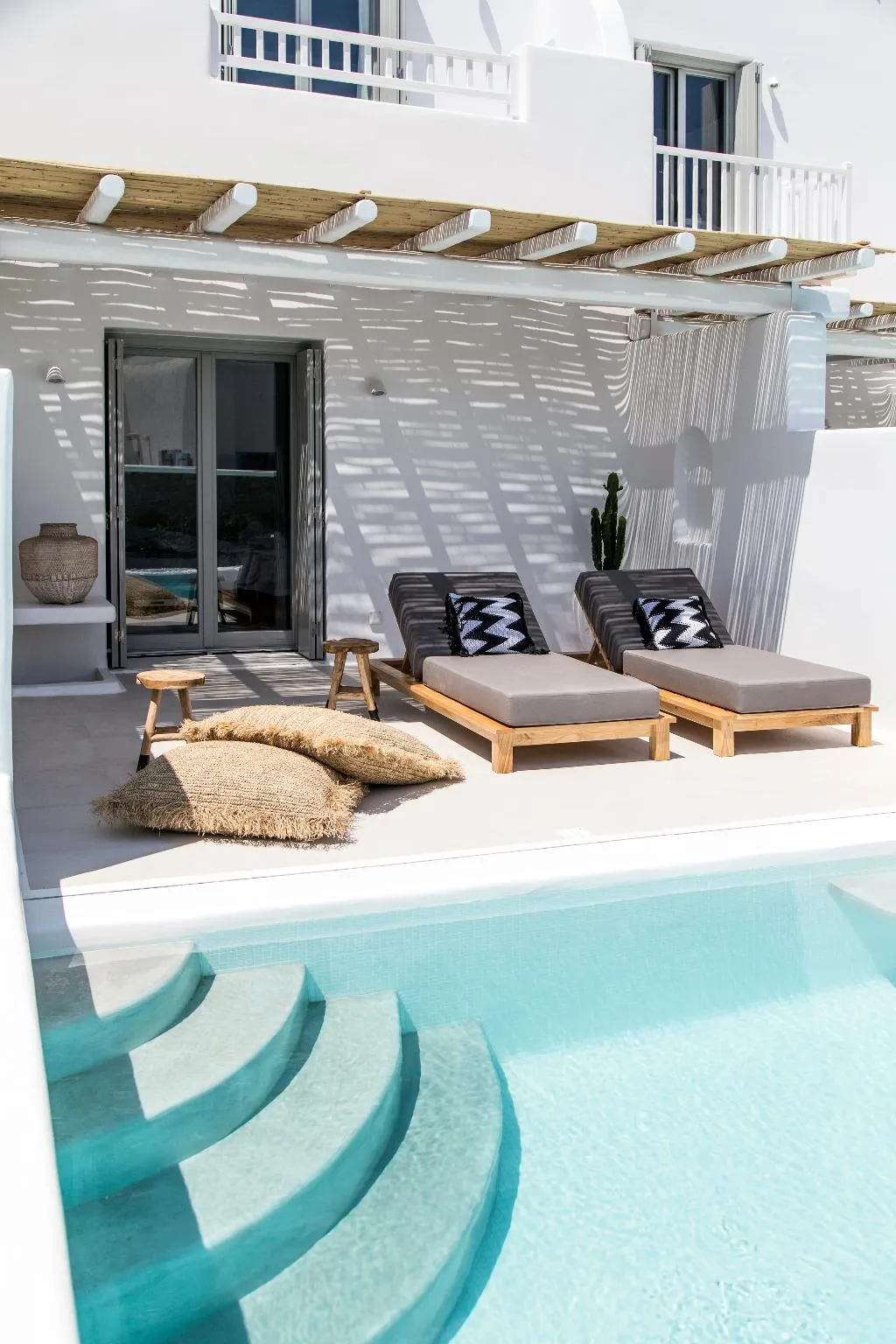 SUITE TWO BEDROOMS WITH PRIVATE POOL Room, Adorno Suites Mykonos, Mykonos